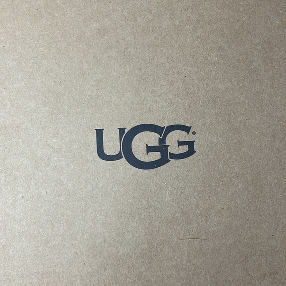 UGG Rain Boots - Picture 6 of 7